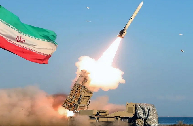 ایران کی واضح شرائط، امریکی اڈے بند ہوں، ہرمز پر مکمل کنٹرول کی مانگ