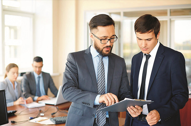 این ایچ آئی ڈی سی ایل میں مختلف گریجویٹس کیلئے ملازمتیں،فریشرز اور تجربہ کار دونوں کیلئے مواقع