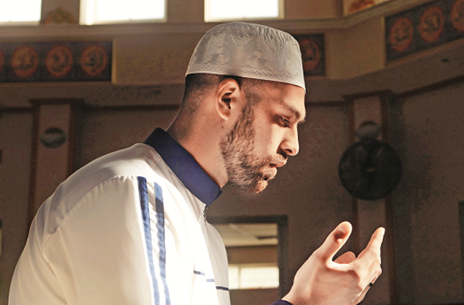 آج کی تراویح میں سنئے، روز ِجزاء کی منظرکشی اور جب نامہ ٔ اعمال کھولے جائینگے