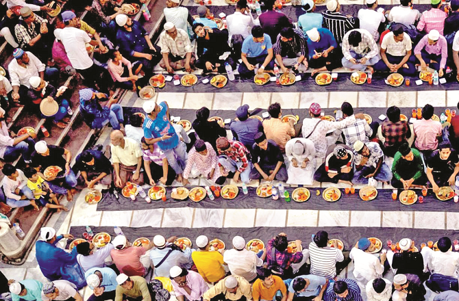 آئیے! پھر ایک بار ہم رمضان کا سبق تازہ کریں!