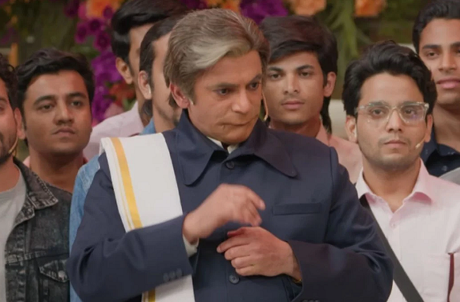 سنیل گروور کی قادر خان کی شاندار نقل، ناظرین نے انہیں اے آئی سے خطرناک قرار دیا