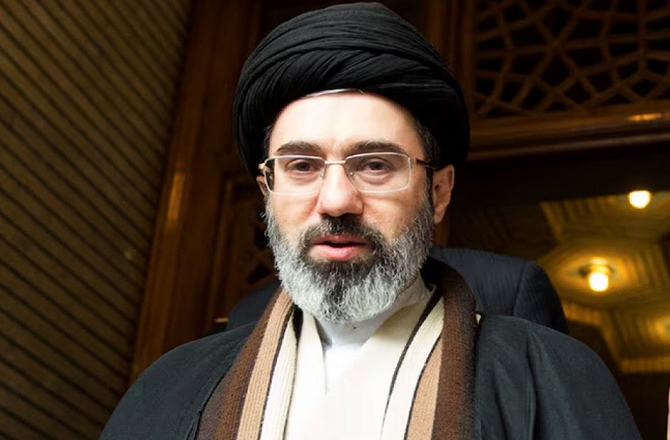 ایران قیادت کو نشانہ بنانے کی سازش، اصفہان پر حملہ، اسکول واقعہ پر تنازع