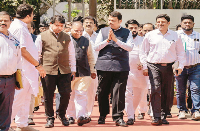 جبراً تبدیلیٔ مذہب کے نام پر لایا گیا بل مہاراشٹر اسمبلی کے دونوں ایوانوں میں منظور 