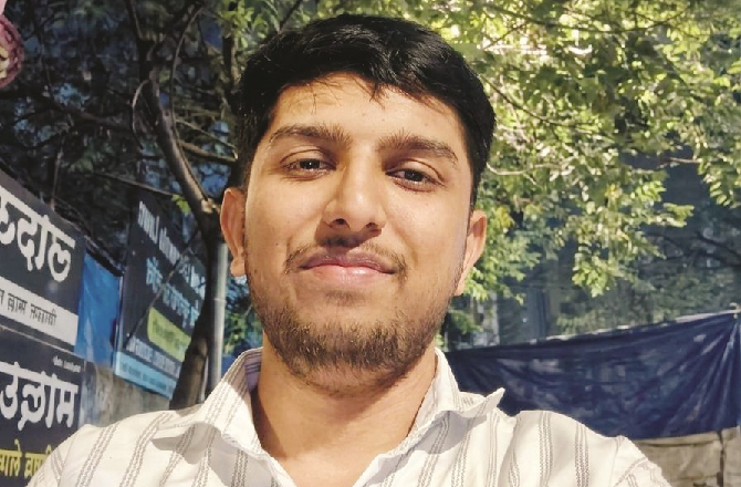  مدنی اُردو ہائی اسکول کے طالب علم ساحل منصوری کی کامیابی