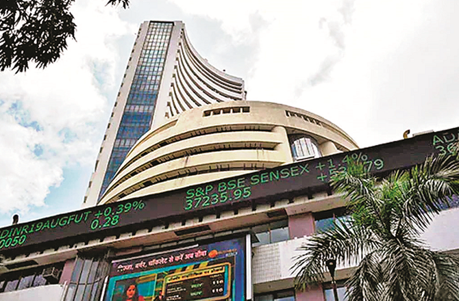 شیئر بازار میں کہرام،۱۱؍ لاکھ کروڑ ڈوب گئے