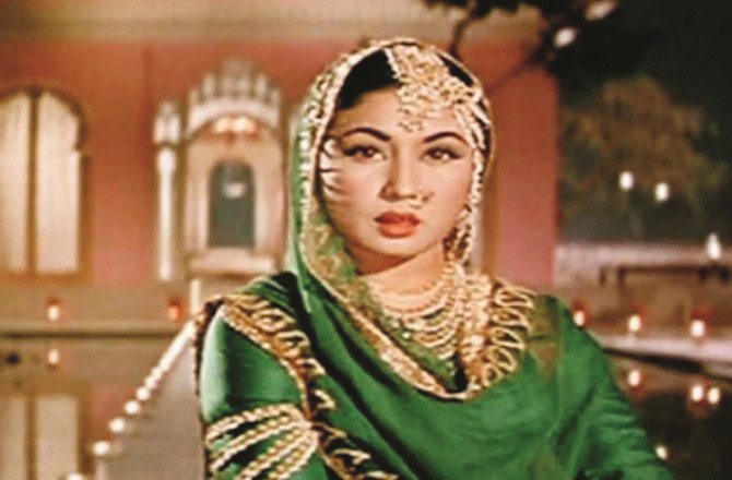 ’ملکہ جذبات‘میناکماری نے ہرکردار کو زندہ جاوید بنادیا 