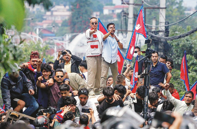 نیپال میں نئی سیاسی فضا اور ہندوستان 