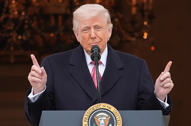 ٹرمپ کی نیٹو چھوڑنے کی دھمکی، ایران کو ’بدمعاش‘ قراردیا، ہرمز پر نیا تنازع