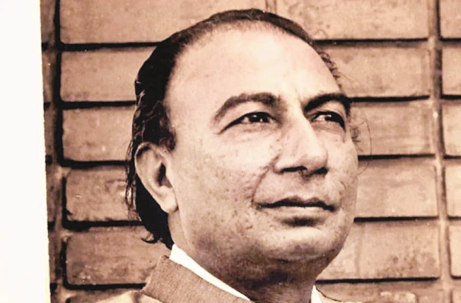 ساحر لدھیانوی اپنی شخصیت سے دوسروں پر جادو کردیتے تھے