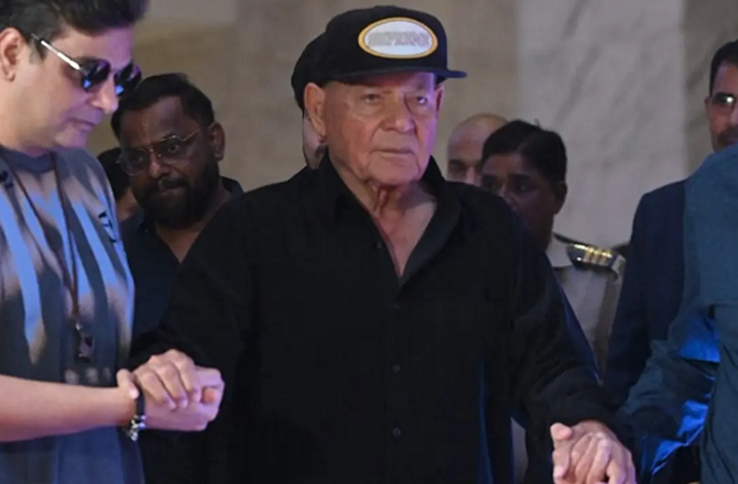 ایک ماہ بعد سلیم خان اسپتال سے ڈسچارج، اہلِ خانہ اور شوبز شخصیات کی عیادت