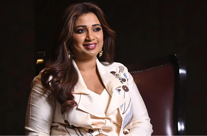 شریا گھوشال کی فیس پر بحث، کیا وہ اپنی قدر سے کم معاوضہ لے رہی ہیں؟