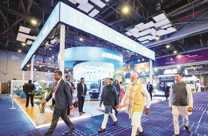 مصنوعی ذہانت: ڈیٹا سینٹرز پر ہندوستان کا بڑا داؤ، مگر پانی کہاں سے آئے گا؟