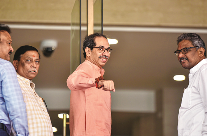 ’’ مہایوتی حکومت کا بجٹ قرض لے کر پٹاخے پھوڑنے جیسا ہے‘‘