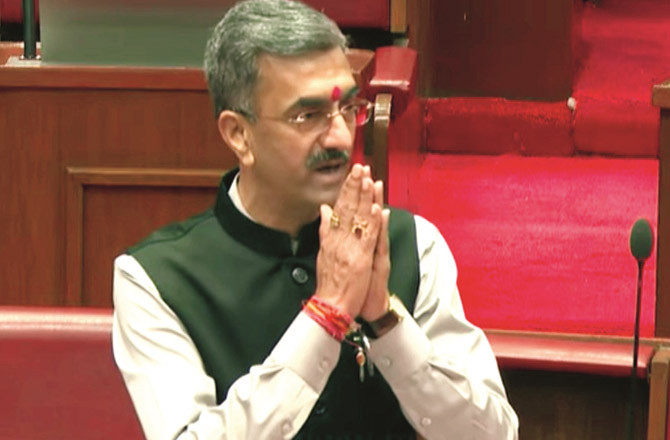 ’’پولیس اہلکاروں نے میرے ساتھ مارپیٹ کی اور مجھے مجرم کی طرح گھسیٹا‘‘