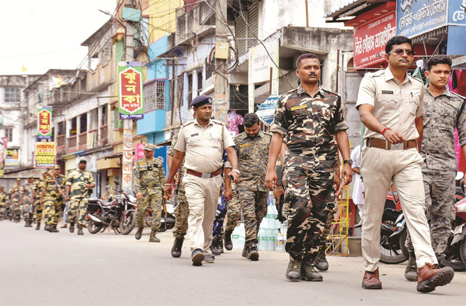 بنگال میں عین انتخابی مہم کے دوران مرشد آباد میں فرقہ وارانہ تصادم