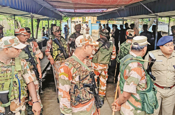 بنگال: تشدد میں اضافہ کا اندیشہ، ہاوڑہ میں بمباری