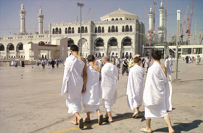 فتاوے: حاجیوں کا احرام کی حالت میں کریم استعمال کرنا