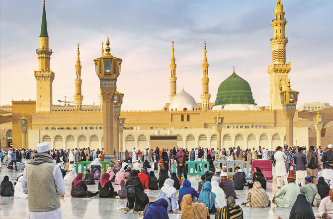 اُمہات المومنینؓ میں مثالی باہمی محبت اور ایک دوسرے کا از حد احترام تھا!