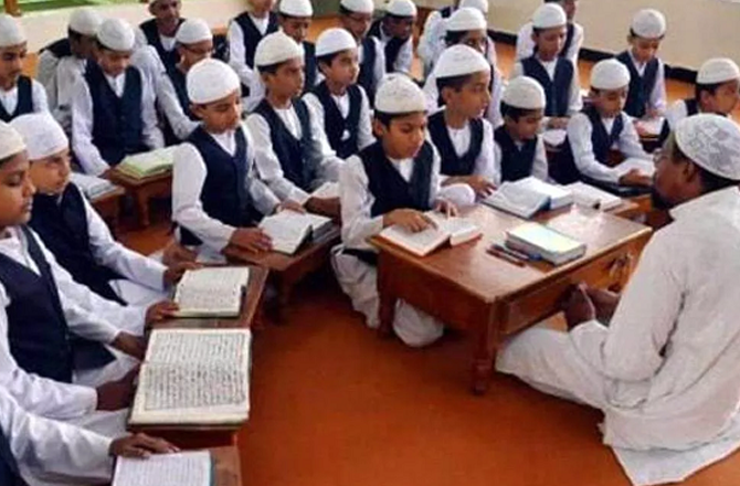 مغربی بنگال: بی جے پی حکومت نے مدرسوں میں’’ وندے ماترم ‘‘گانا لازمی قرار دیا