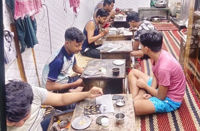 ایک سال   سونا خریدنے سے گریز کے مشورہ سے سنار خوش نہیں