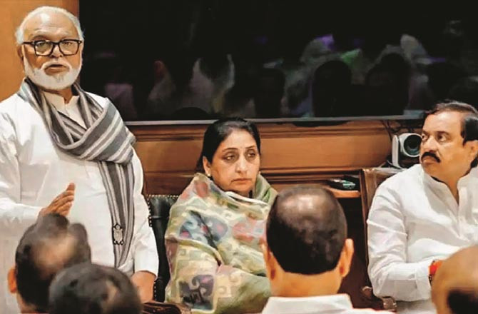 این سی پی میٹنگ میں تٹکرے کا غصہ پھوٹ پڑا
