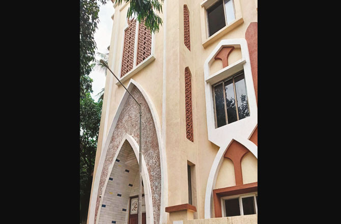 میرا روڈ کی سب سے قدیم مسجد عزیزیہ