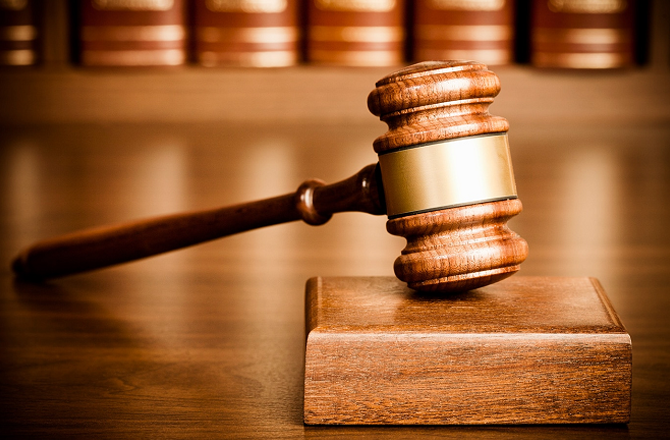 Gavel کی آپ بیتی