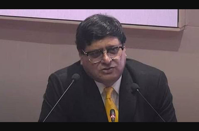 عمرخالد اور شرجیل امام کو بہت پہلے ضمانت مل جانی چاہیے تھی: جسٹس سُدھانشو دھولیا