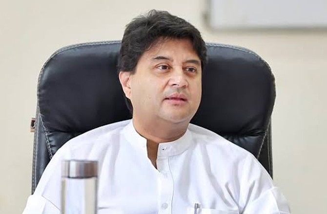 ہندوستان کسی بھی شعبے میں اجارہ داری کی اجازت نہیں دیتا: سندھیا 