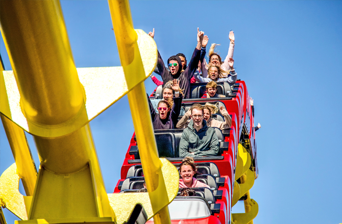  امریکہ: تفریحی پارک میں رولر کوسٹر حادثہ، ایک شخص ہلاک، متعدد زخمی