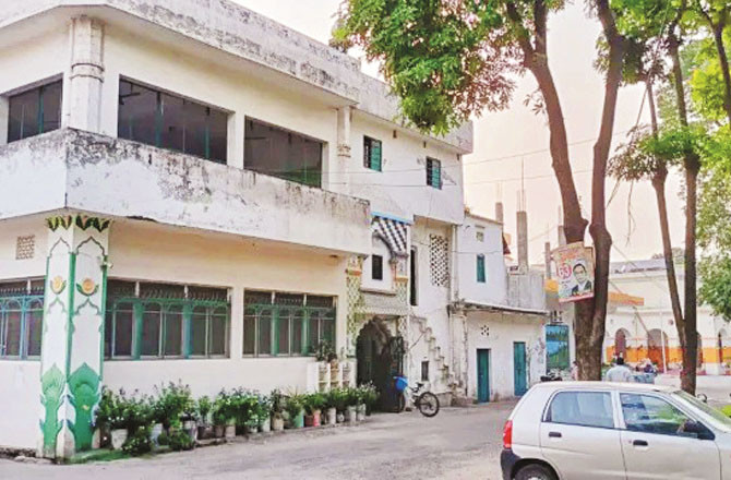 سہارنپور میں مسجد پر بلڈوزر، کیا مسجد کمیٹی کو عدالت سے رجوع کرنے کا مناسب موقع ملنا ضروری نہیں تھا؟