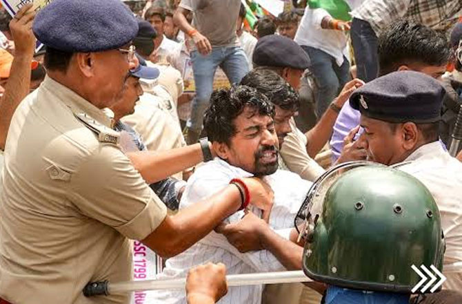 تخریب میں تعمیر کا نقشہ 