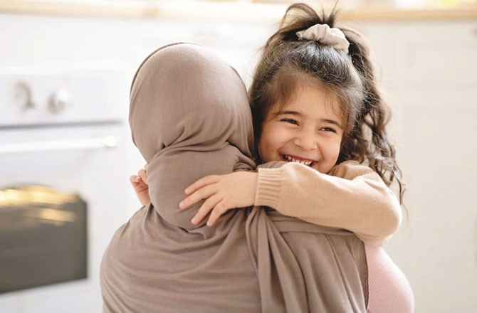 بچوں کو نظم و ضبط کا پابند بنانے کیلئے سختی نہ کریں 