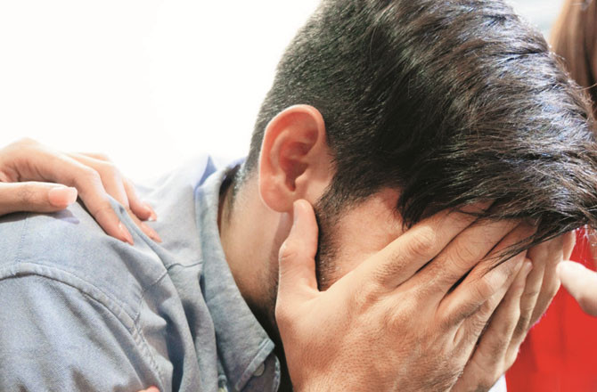 انسان خود اپنا دشمن کب بن جاتا ہے؟ 