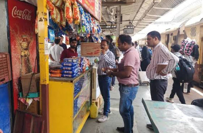 کھانے کی کوالیٹی اور صاف صفائی پر توجہ نہ دینے پر مرکزی وزیر ریل کا انتباہ 