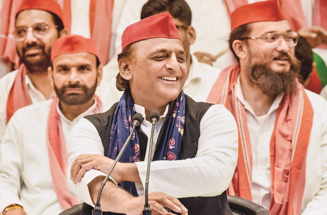 یوپی میں الیکشن کی دستک، ایس پی ، بی ایس پی اور بی جےپی کی میٹنگیں