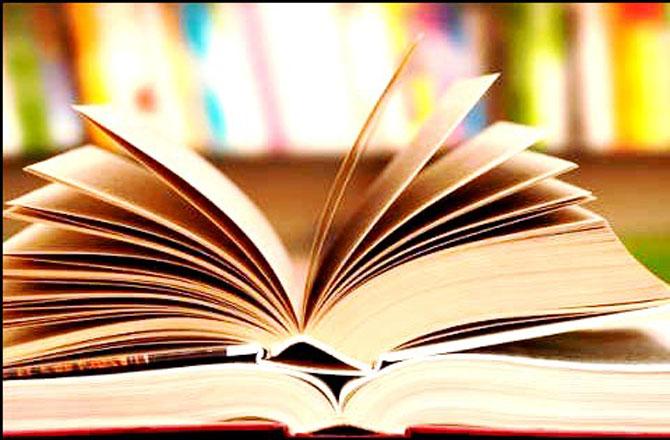 اردو زبان کی تاریخ ہزار سال سے بھی کم ہے مگر یہ زبان لوگوں میں کافی مقبول ہے۔ نئی دنیا
