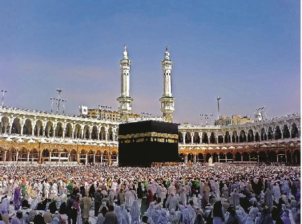 Ù–Pilgrims in Masjid-e-Haram