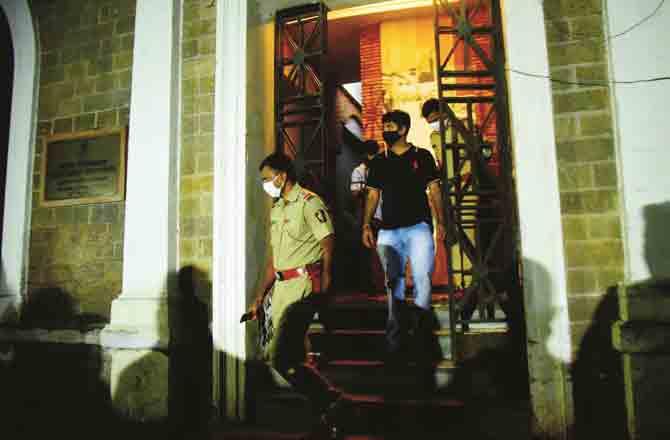 Mumbai Police - Pic : Bipin Kokate