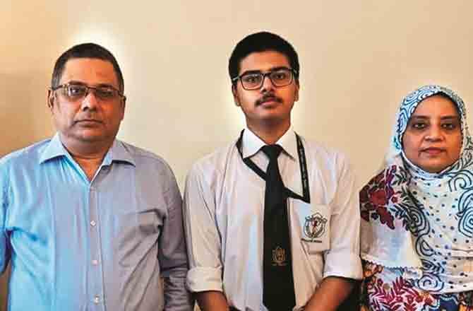 Mohammed Zaid with Parents