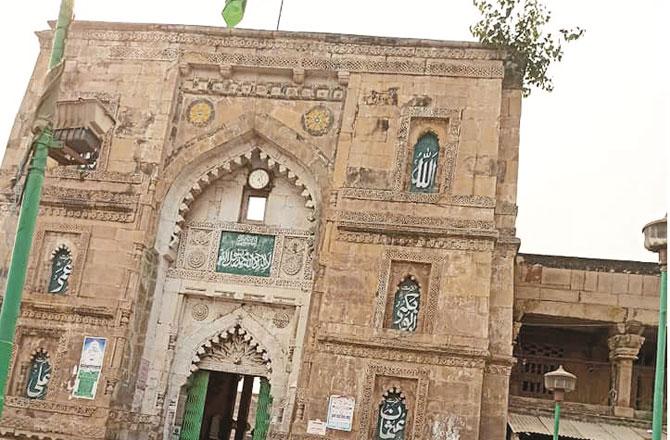atala mosque jaunpur - Pic : Inquilab