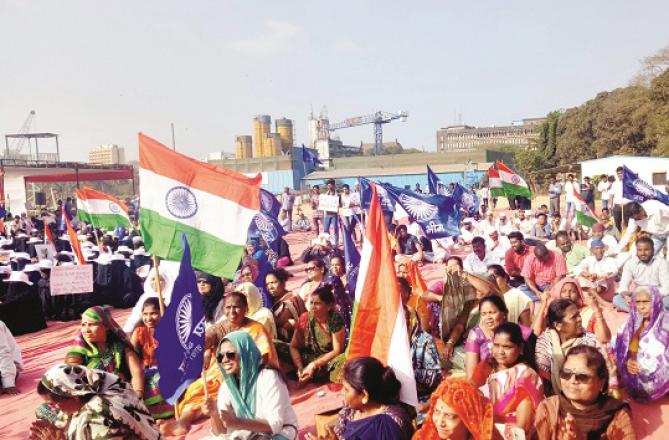 Demonstrators in Azad Maidan. Picture Inquilab