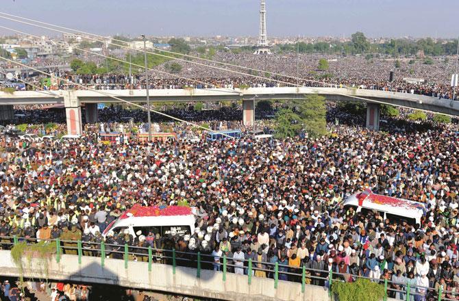 Khadim Hussain Rizvi Janaza