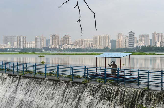 Mumbai Rain - PIC : PTI