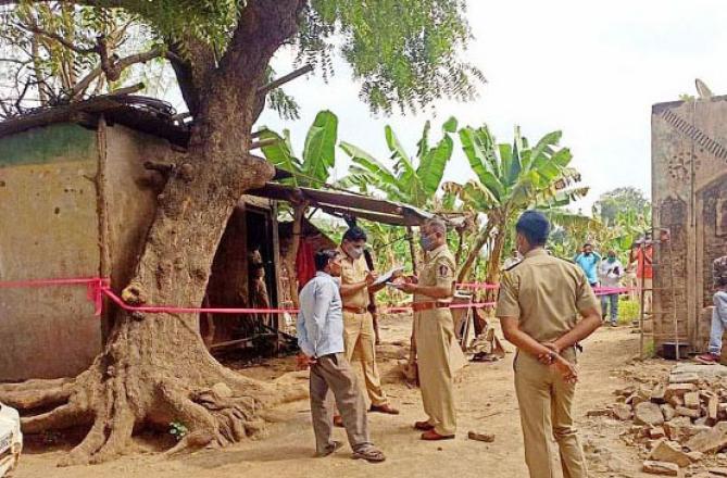 Police officers investigating the sensational murder. Picture:INN