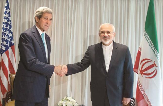 During the negotiations on the agreement in the year 2015, the then Foreign Ministers Jawad Zarif and John Kerry.Picture:INN