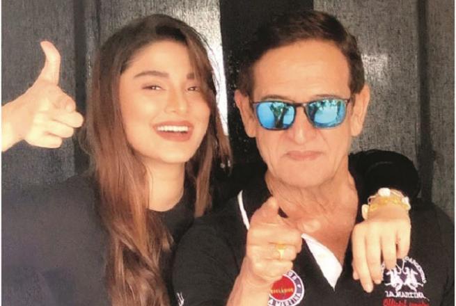 Mahesh Manjrekar And Daughter .Picture:INN