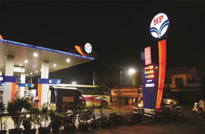 A petrol pump in Sewari.Picture:Inquilab