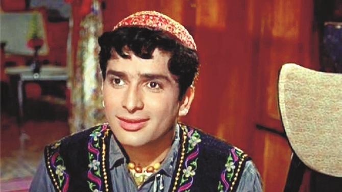 Shashi Kapoor`s smile was very beautiful.Picture:INN