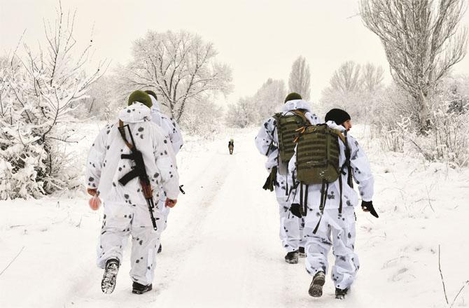 Ukrainian military personnel stationed on the border (Photo: Agency)